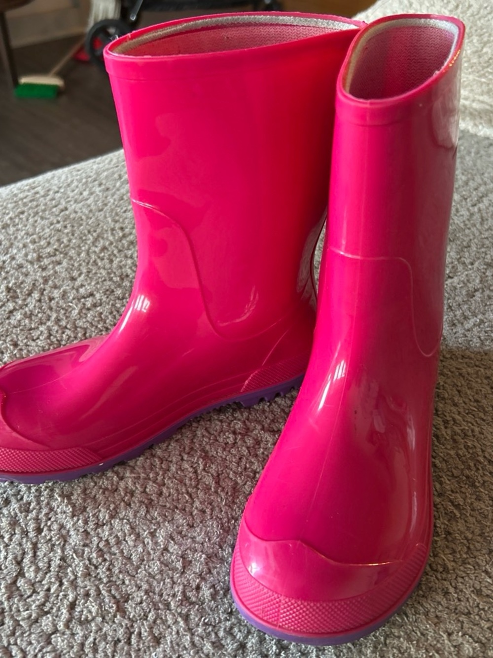 wonder nation Bright Hot Pink Kids Waterproof Rain Boots